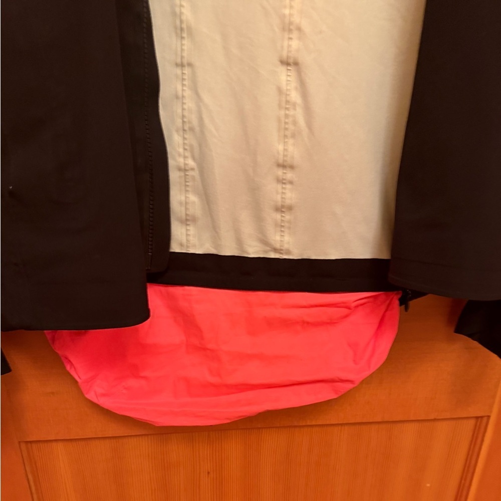 Rapha Core Rainjacket - Picture 7 of 11